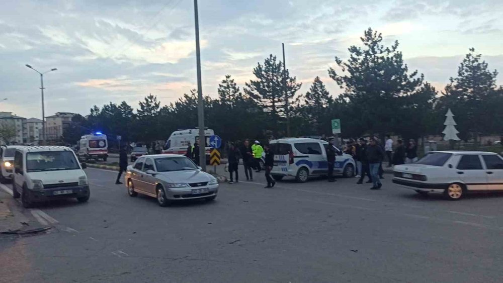 Konya’da feci kaza! 3 yaralı var