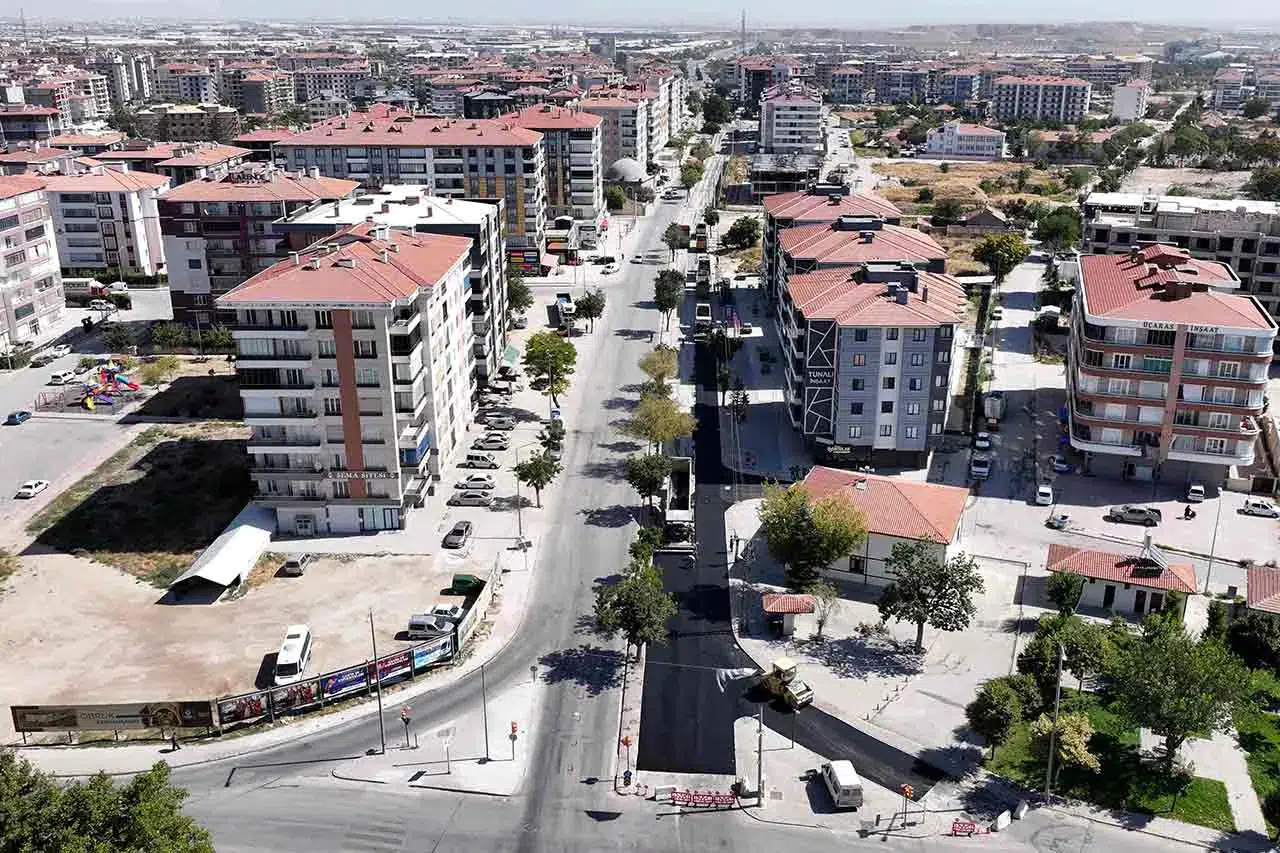 Konya’da ulaşım atağı sürüyor! Bir cadde daha yenileniyor