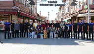 Konya’da zabıtalar çarşıya böyle çıktı! Bakın esnafa ne dağıttılar
