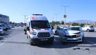 Karaman’da kavşakta kaza! Çocukların da aralarında olduğu 6 kişi yaralandı