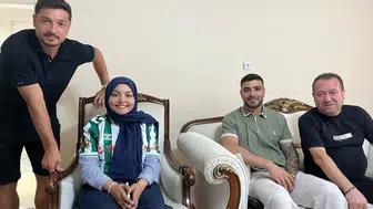Konyaspor'dan omurilik kanseri tedavisi gören taraftar Sude'ye ziyaret