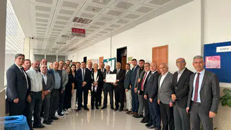 MHP Konya İl Başkanı Sedat Göncü ve yönetimi mazbatasını aldı