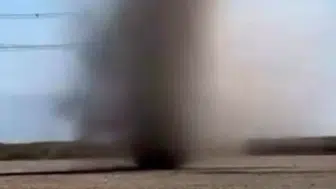 Konya’da tarlada korkutan görüntü! Hortum gökyüzüne böyle yükseldi