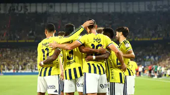 Fenerbahçe'ye iki yıldızından kötü haber geldi