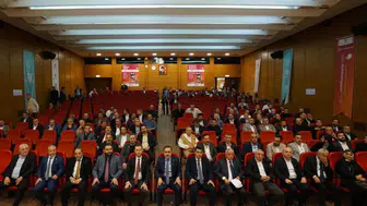 Konya'da o isim yeniden başkan! İlk açıklama geldi