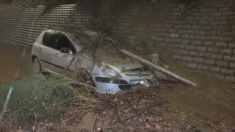 İstanbul’da sağanak yağış felaketi! Vatandaşlar mahsur kaldı