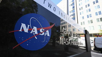 Bir evin çatısına gizemli nesne düştü! NASA açıkladı...