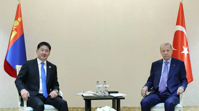 Cumhurbaşkanı Erdoğan Khurelsukh ile görüştü.