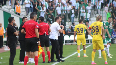 Konyaspor’da Ali Çamdalı kırmızı kart gördü