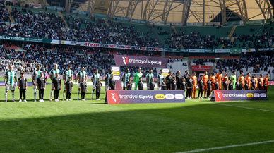 Konyaspor, yoğun maç trafiğine giriyor