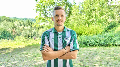 Konyaspor'da Marius Stefanescu imzayı attı