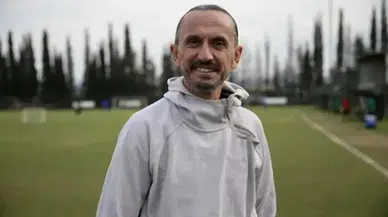 Tuncay Şanlı Kimdir, Aslen Nereli? Fenerbahçe’ye Dönen Tuncay Şanlı Kaç Yaşında, Hangi Takımlarda Oynadı?