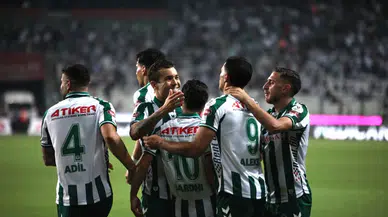 Konyaspor, en iyi sezonundaki gibi başladı