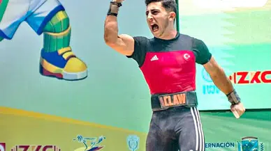 Konyalı milli sporcu tarih yazdı