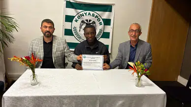 Konyaspor ile Max Gradel arasında imzalar atıldı