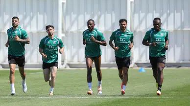 Konyaspor'da 4 oyuncu Rizespor maçına yetişecek mi?
