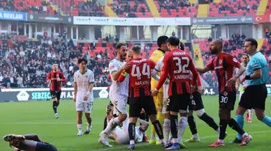Konyaspor'a ve Gaziantep'e ceza yolda