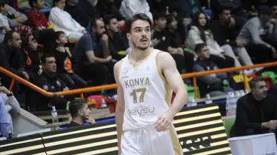 Konya Büyükşehirli oyuncu bıçak altına yattı