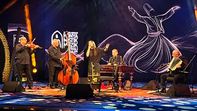 Romanyalı sanatçıdan Konya’da unutulmaz performans