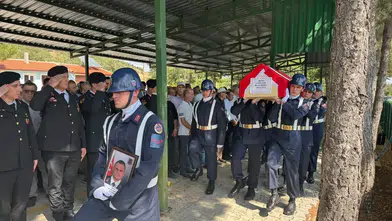 Konya’da acı tören! Uzman Çavuş toprağa verildi