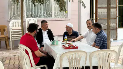 Vekil Ekici, Ahmet Hadimioğlu’nu zor gününde yalnız bırakmadı