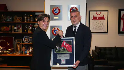 TFF'den Montella için veda programı