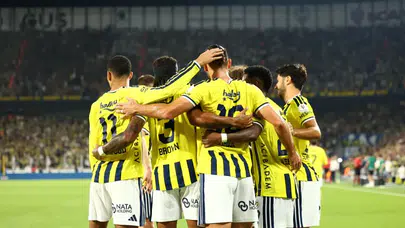 Fenerbahçe'ye iki yıldızından kötü haber geldi