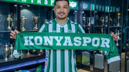 Konyaspor'a dönen Ahmet Oğuz konuştu! Farklı bir heyecan var