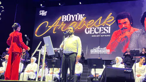 Selçuklu’da arabesk gecesine yoğun ilgi! Ünlü sanatçının oğlu Konyalılara seslendi