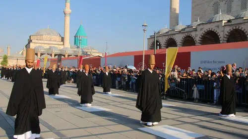 Konya’da görkemli açılış! 23. Uluslararası Mistik Müzik Festivali başladı