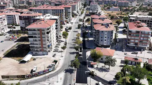 Konya’da ulaşım atağı sürüyor! Bir cadde daha yenileniyor