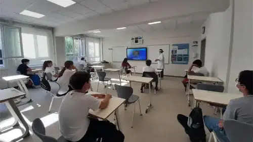 Uzman psikologdan ailelere okul uyarısı! "Çocuğun duygusunu görmezden gelmeyin"