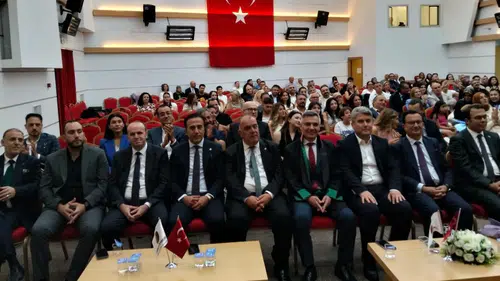Konya’da avukatlar çeyrek asrı tamamladı! Plaketlerini aldılar