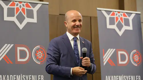 YÖK Başkanı Özvar Konya’da ezber bozdu! "Bu tarihi bir yanılgı"