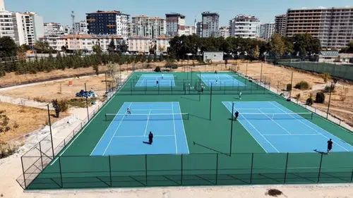 Burası Konya’daki o üniversitede! Tenis severler müjde