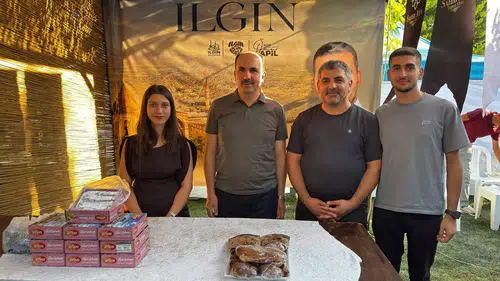 Başkan Altay, GastroFest’te Ilgın standını ziyaret etti