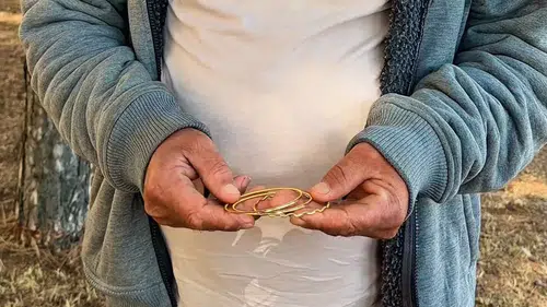 Konya’da 5 ay önce kaybolmuştu! 3 altın bilezik bakın nereden çıktı