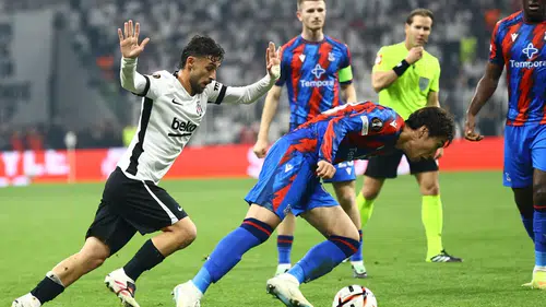 Beşiktaş, sahasında 4 gollü maçta İngiliz ekibiyle berabere kaldı
