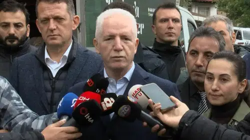 İstanbul Valisi Davut Gül: Zorunlu olmadıkça evlerinizden çıkmayın