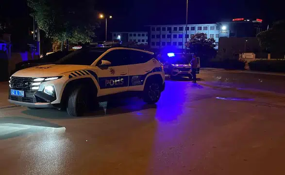 Cadde ortasında bıçaklı kavga! Konya’da tartışma kanlı bitti