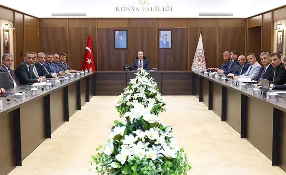 Konya Valiliği'nde aile odaklı kritik zirve! Tüm kurumlar harekete geçti