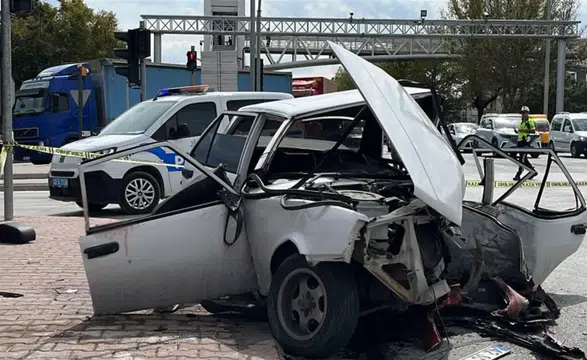Konya'da kazada yaralanan sürücü kurtarılamadı