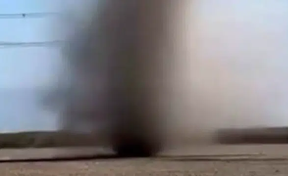 Konya’da tarlada korkutan görüntü! Hortum gökyüzüne böyle yükseldi