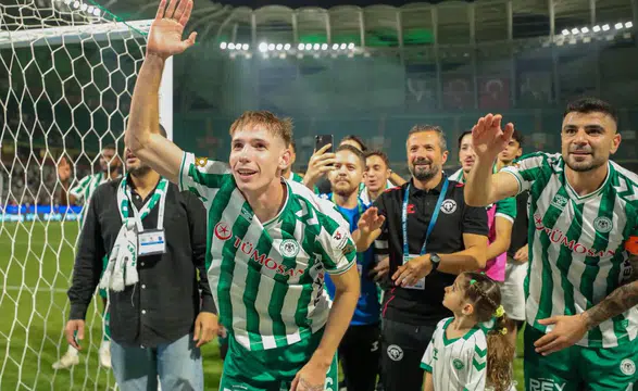 Konyaspor'a 3 puanı getiren Toth: "İsterse kaleci atsın, önemli takımın kazanması"