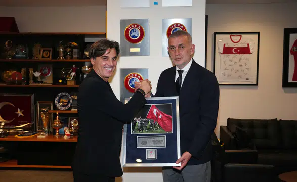 TFF'den Montella için veda programı