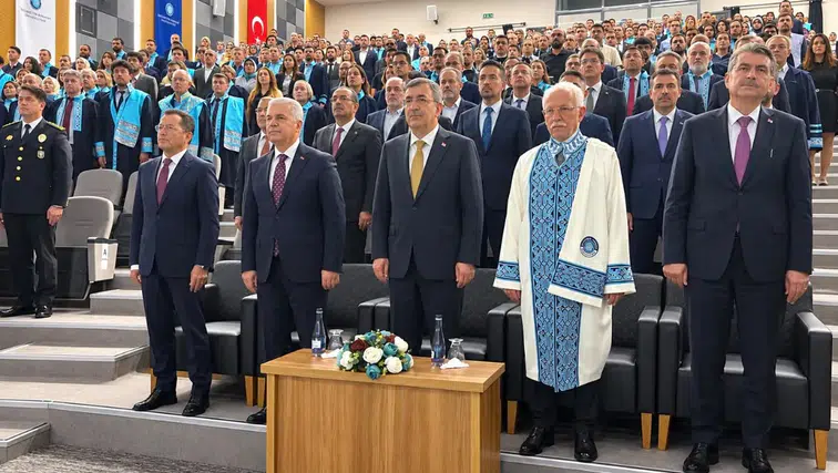Cumhurbaşkanı Yardımcısı Cevdet Yılmaz’dan Konya’da önemli mesajlar