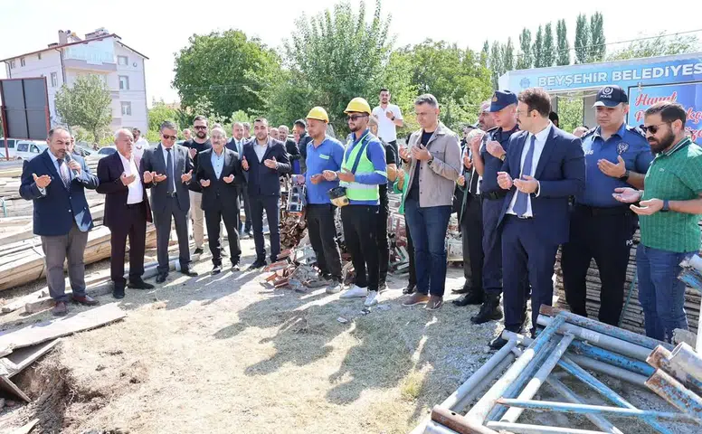 Cami sayısında 2. olan Konya’da yeni caminin temelleri atıldı