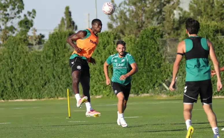 Konyaspor'da Trabzonspor hazırlığı başladı