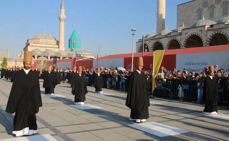Konya’da görkemli açılış! 23. Uluslararası Mistik Müzik Festivali başladı
