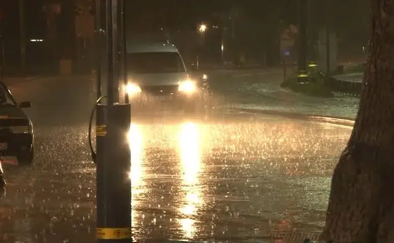 Konya’da sağanak yağış etkili oluyor! Yarın yağış var mı?